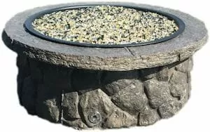 boulder-face-seatwall-firepit-form-liner