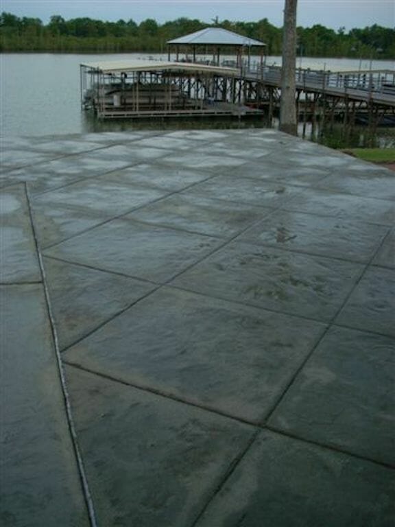 tennessee-tile-river-slate-stamped-concrete-example-3-walttools